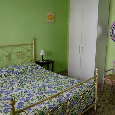 B&B Maria Montis Асемини Екстериор снимка