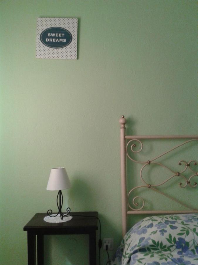 B&B Maria Montis Асемини Екстериор снимка